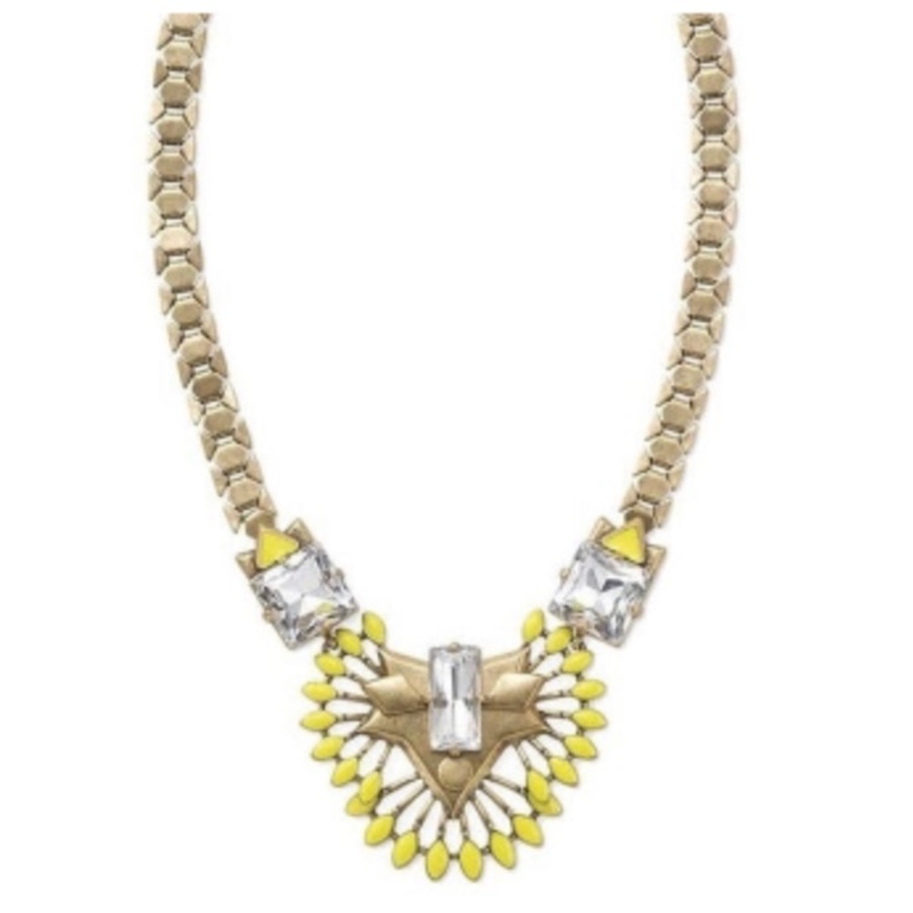 **LAST CHANCE** Stella & Dot Norah Pendant
